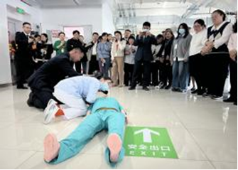 织密安全责任网，中国人寿助推楼宇经济稳健发展