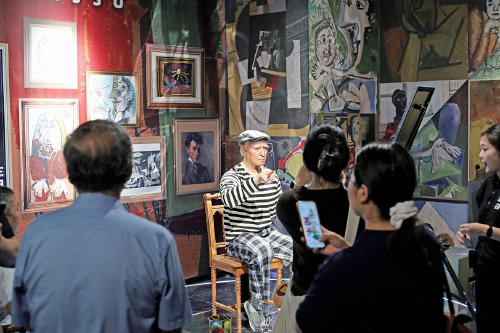 华东首家仿生人形机器人文旅综合体落地济南