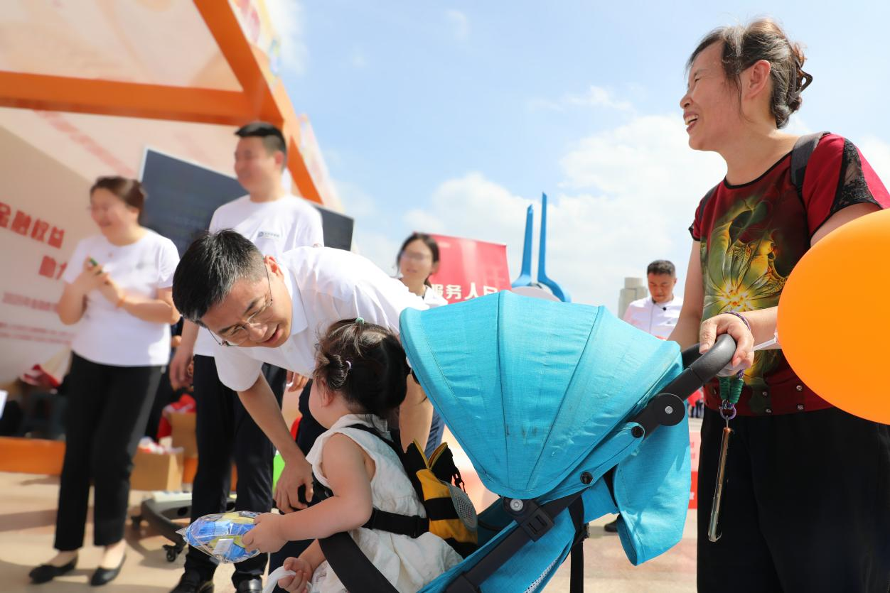 金融为民践初心 儒意洋洋暖齐鲁——太平洋产险山东分公司积极参与“金号角·金融知识集市”活动