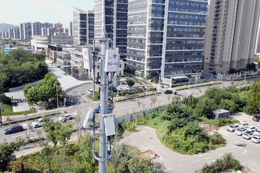 智联低空绘新景 通感赋能促振兴——济南联通成功建成开通山东省内首个5G-A毫米波通感一体化基站