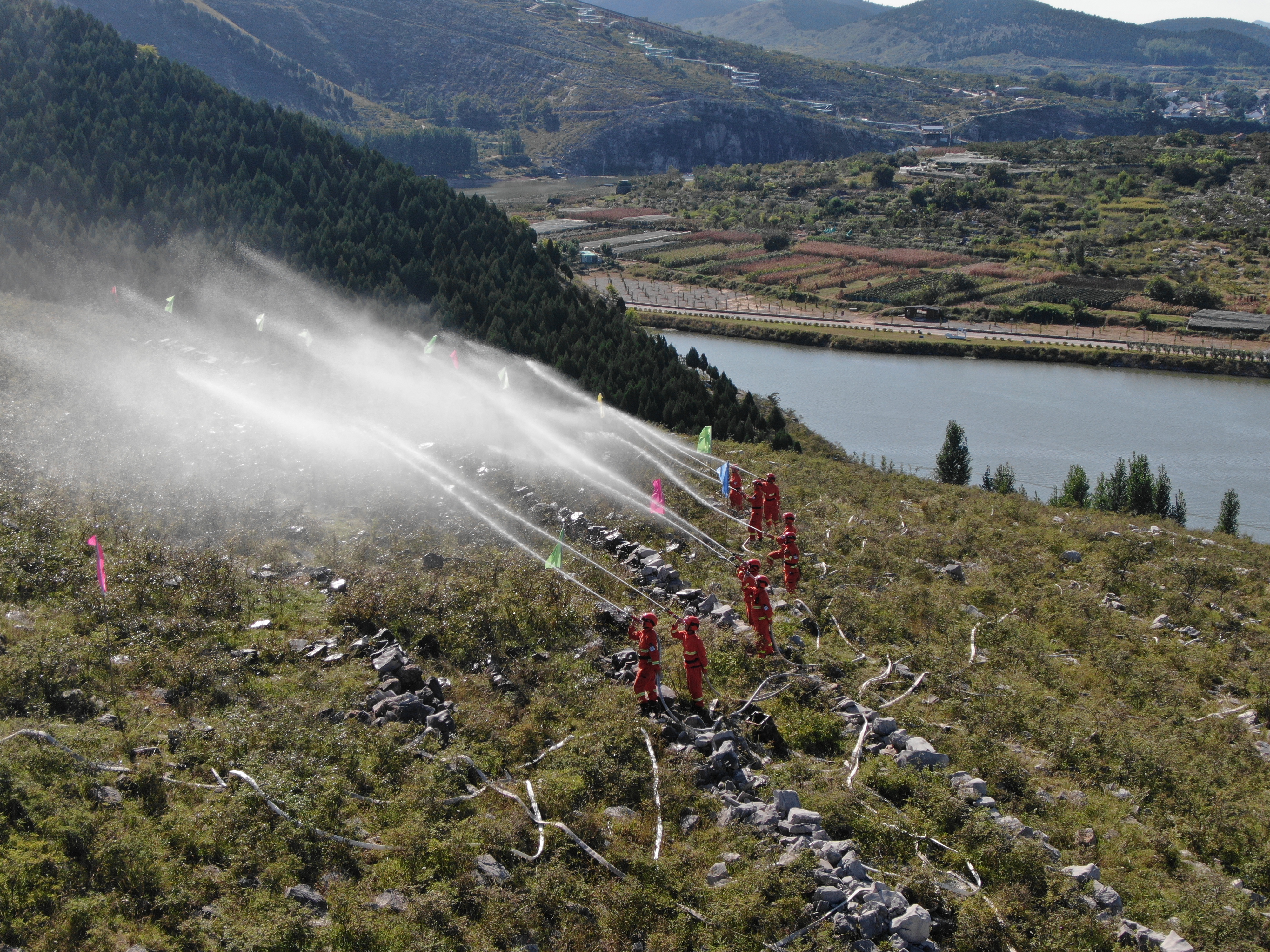 国家消防救援局山东机动队伍|秋风铁马练兵场 野外驻训强能力
