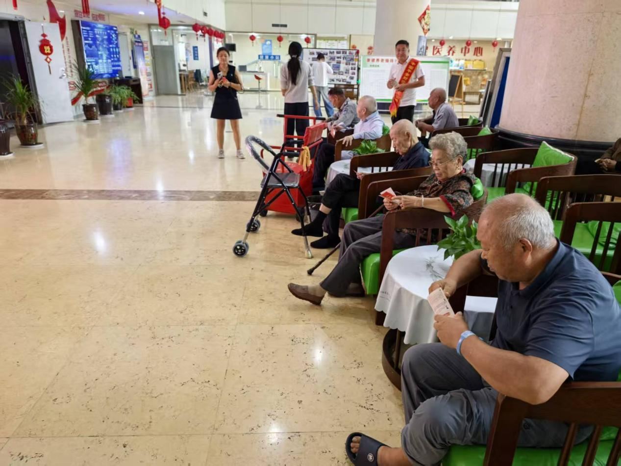 平安产险曹县支公司:金融知识暖夕阳,走进曹县福利中心养老院