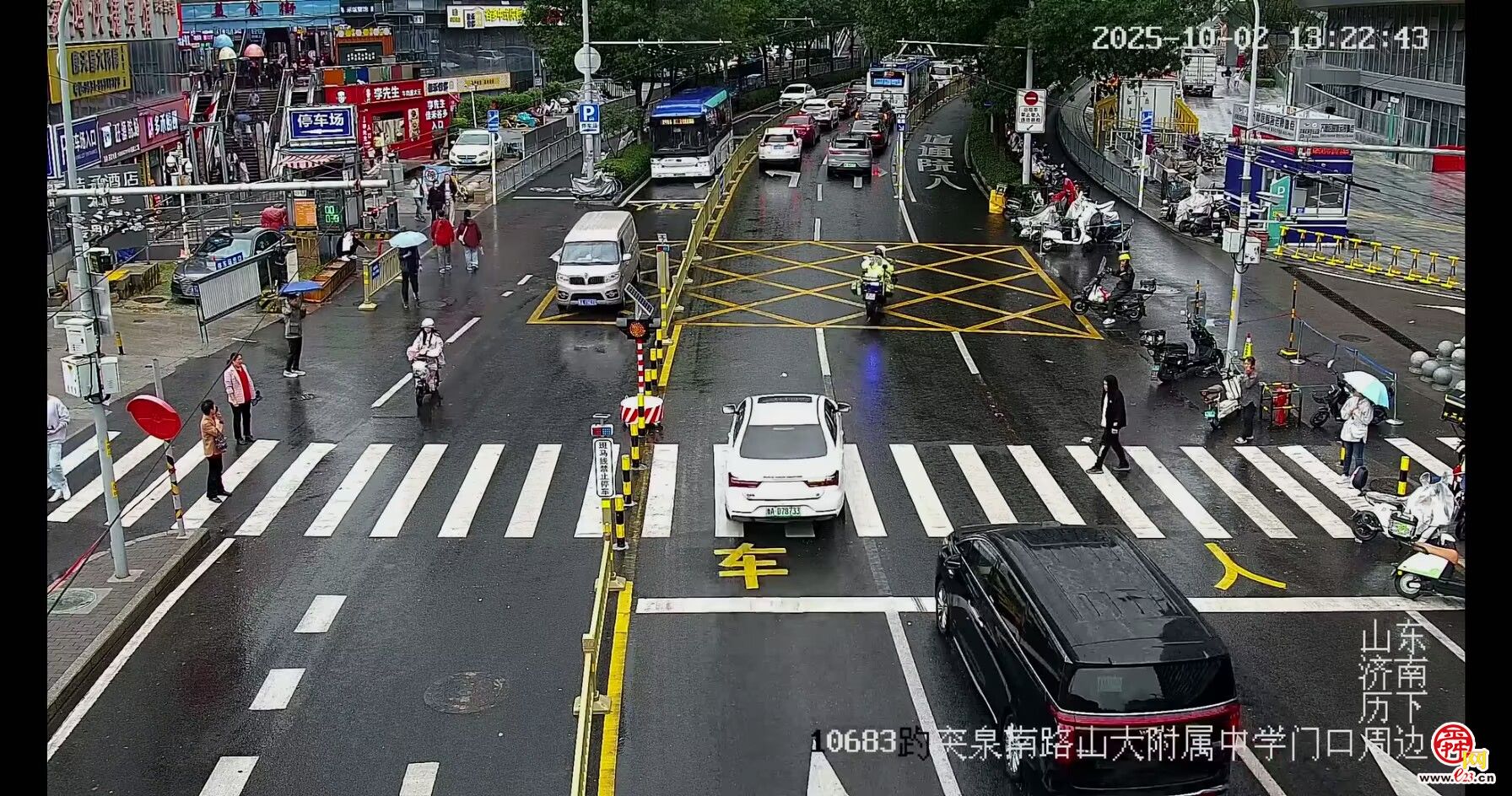 五分钟生命速递：外地幼童突发急症，济南交警火线开道