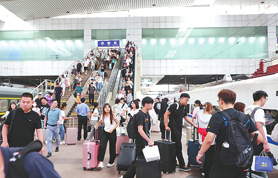 “一小时齐鲁圈”“五小时中国圈”,泉城亲子游步入高铁“快旅慢游”时代