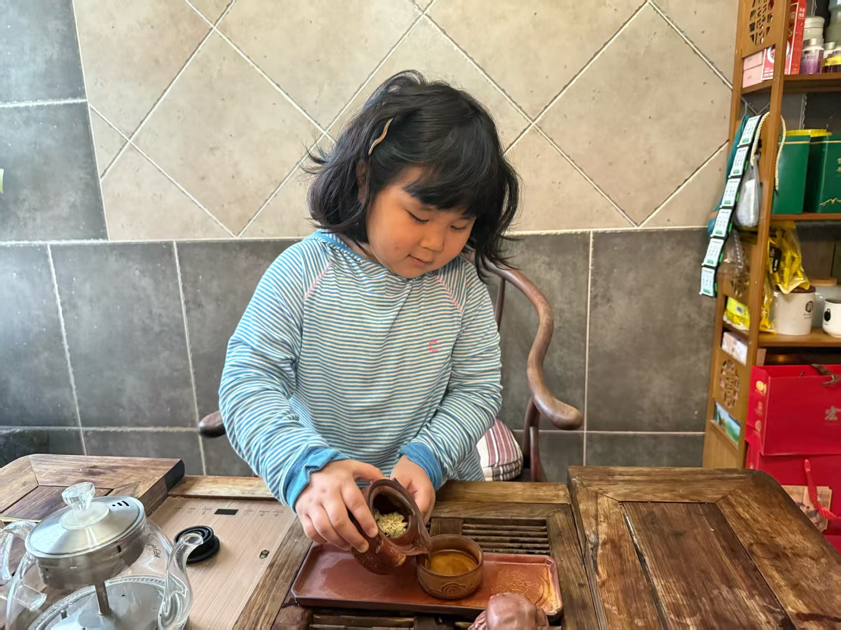 寒露润成长 童趣满园秋！蒙润幼教集团开展寒露节气主题活动