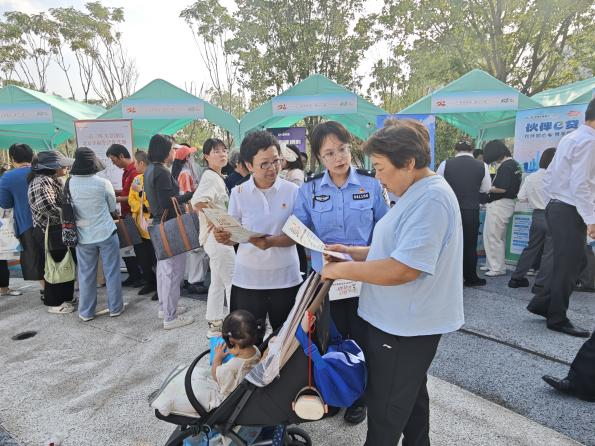 阳光人寿：汇聚金融教育星河，铸就权益守护坚盾