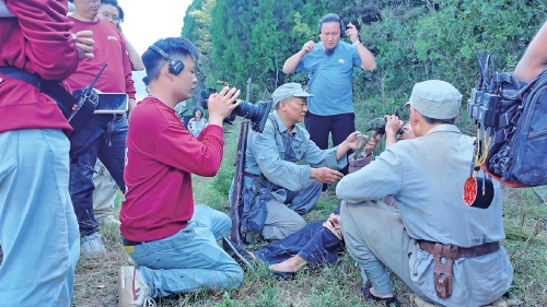 融媒·见证丨微短剧产业崛起，济南也有大动作——镜头里的新赛道