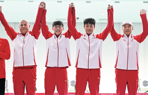 单项折戟后，李越宏领衔“三剑客”射落金牌