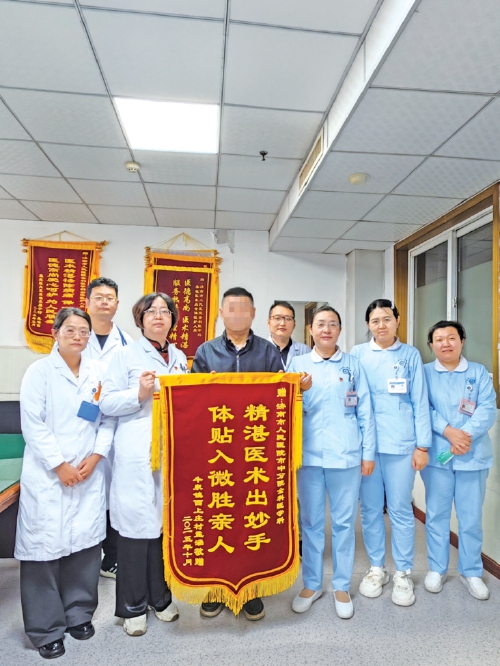 “就想让他快点输上血……”刚下夜班的济南女护士直奔献血车!