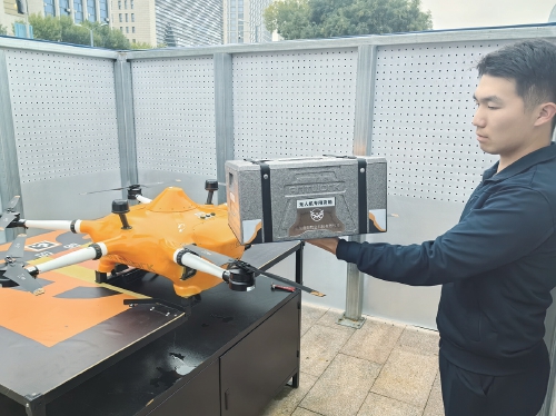 济南首条无人机外卖航线投入常态化运营