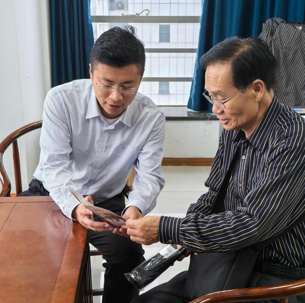 广发银行东营西城支行走进企业老年人专场 开展 “相伴银发” 金融宣传活动