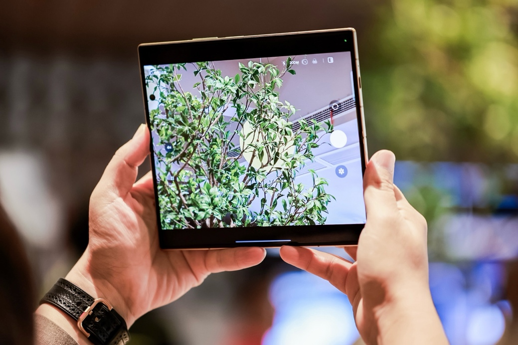 十八年创新之路 心系天下三星W26品鉴会落地泉城