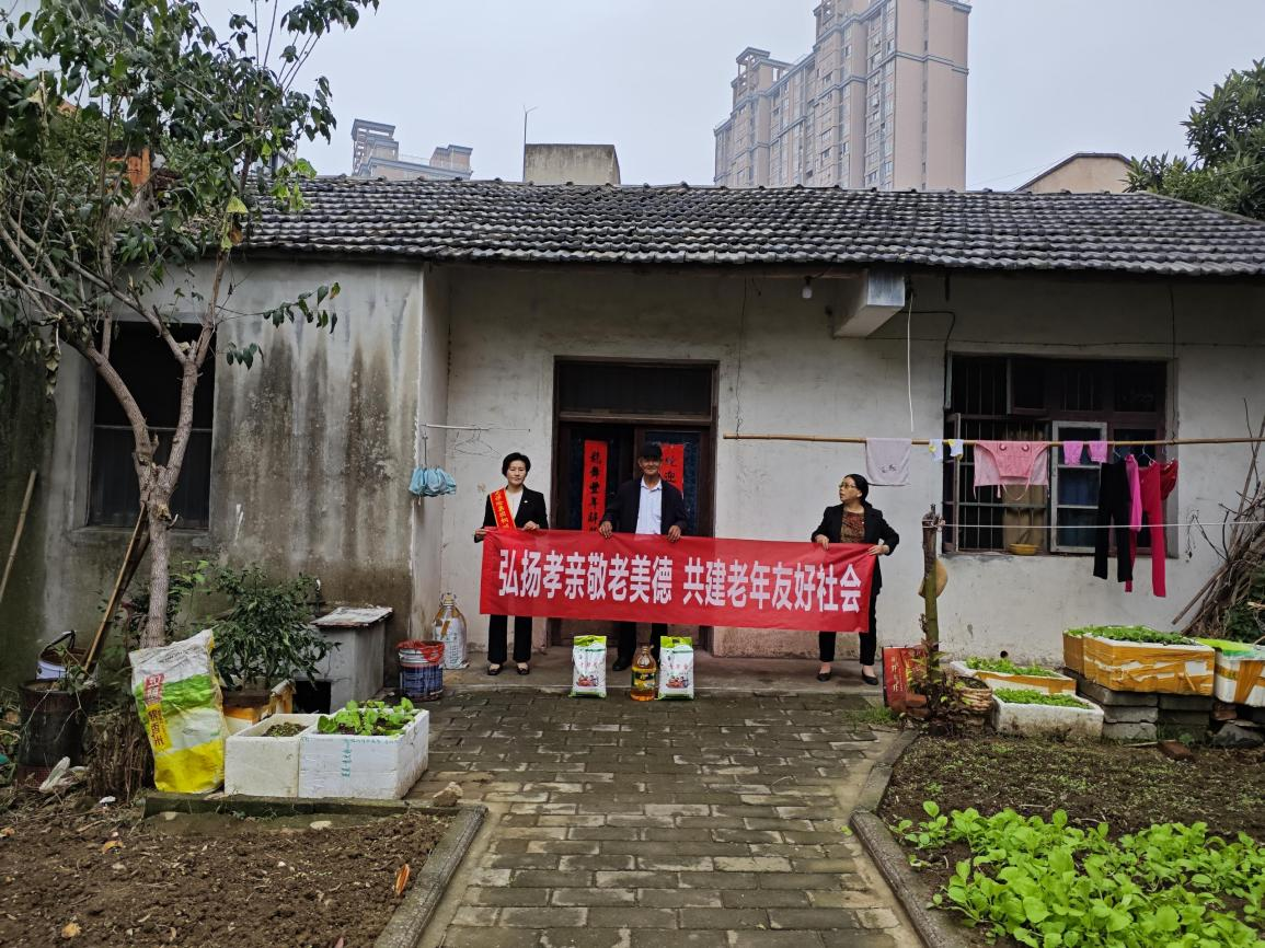 情暖夕阳 阳光相伴 阳光人寿“敬老月”活动多维守护银龄生活