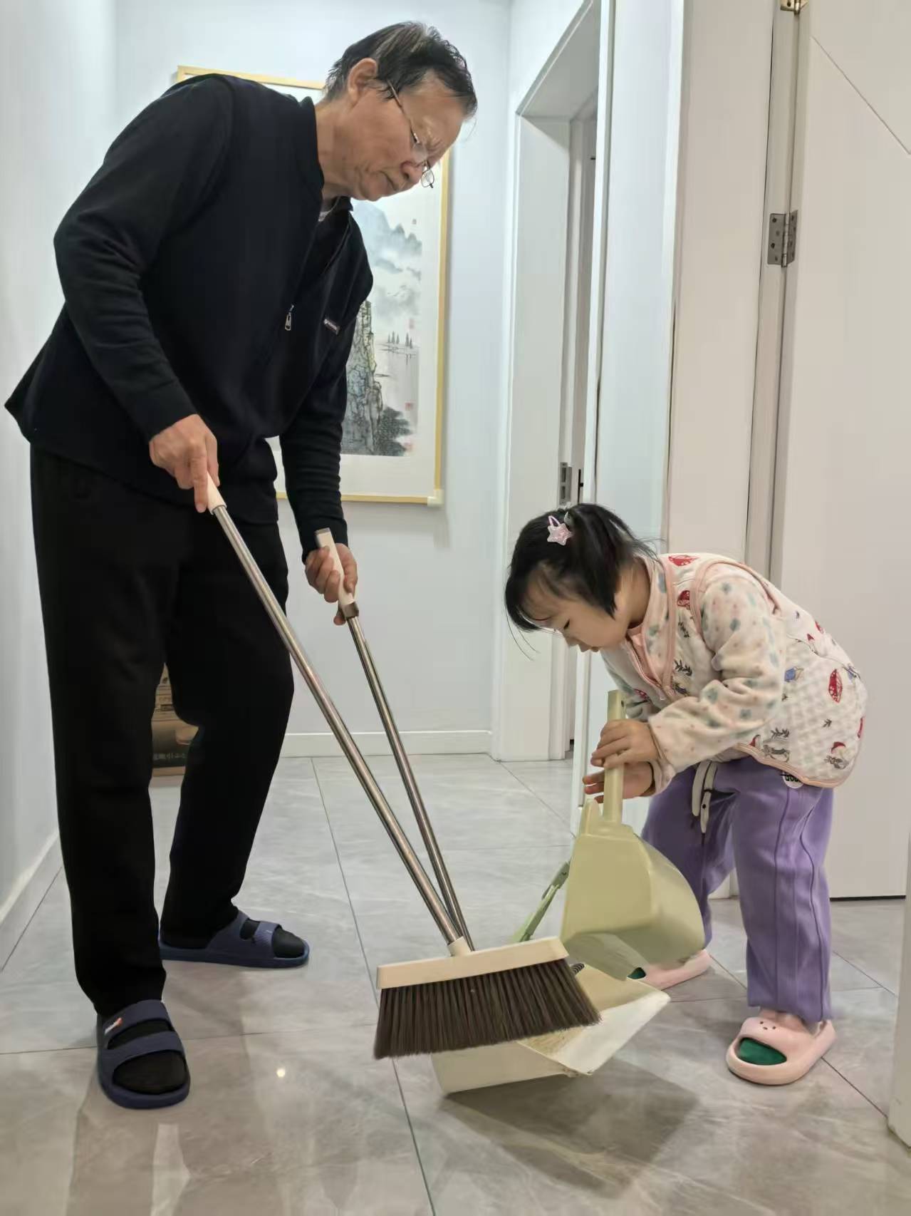 润文化浸润童心,传承敬老美德!蒙润幼教集团开展重阳节系列活动