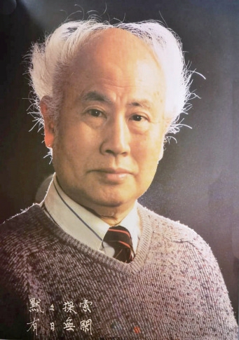 笔下游鱼,墨海传情 著名画家张鹤云与冯增木的师生绘鱼乐