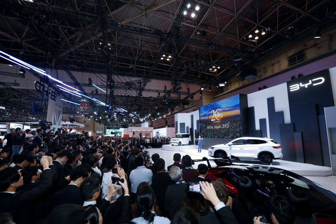 比亚迪三季报出炉:营收5663亿 研发费用438亿大增31%