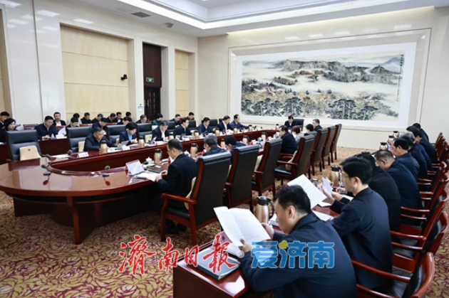 市委常委会召开会议 学习贯彻习近平总书记重要讲话精神 研究生态环境保护、群众身边不正之风和腐败问题集中整治等事项 市委常委会召开会议 学习贯彻习近平总书记重要讲话精神 研究生态环境保护、群众身边不正之风和腐败问题集中整治等事项