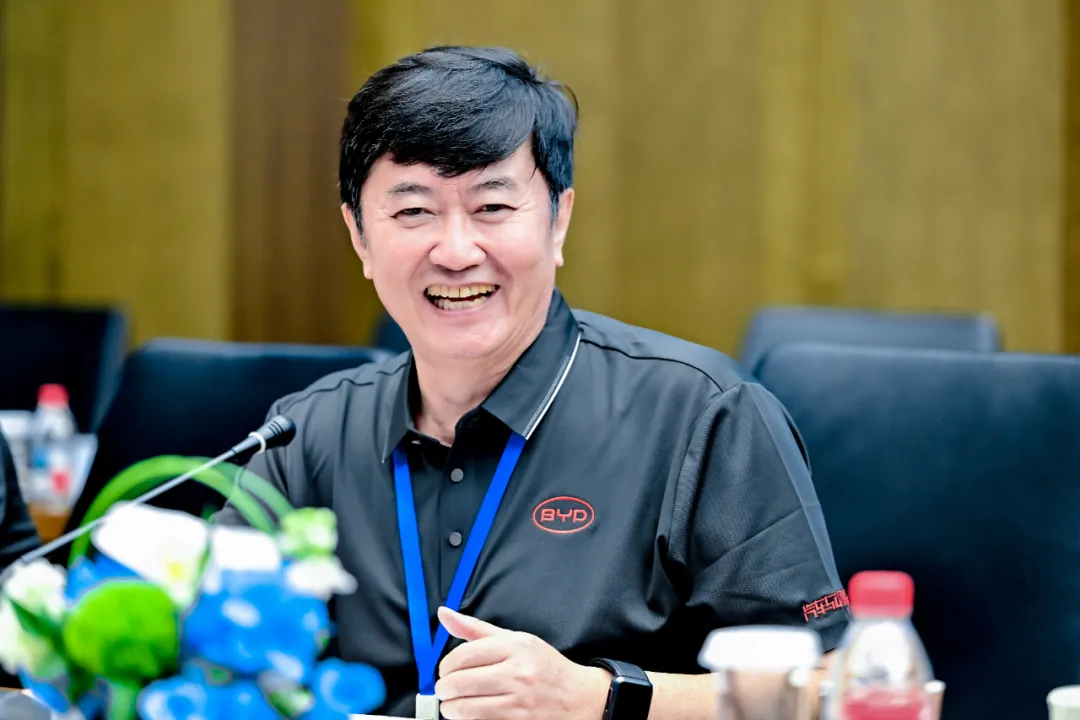 “中国心”专家团队走进比亚迪，共鉴硬核实力