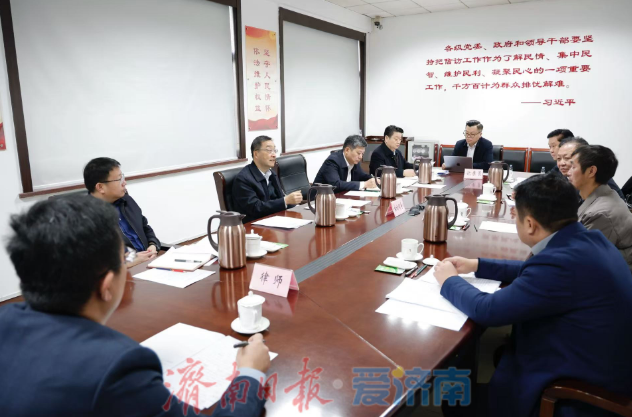 刘强参加市领导信访接待日活动时强调 依法依规做好信访工作 切实维护群众合法利益