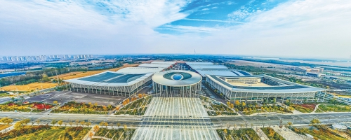 乘势而上，奏响协同发展强音