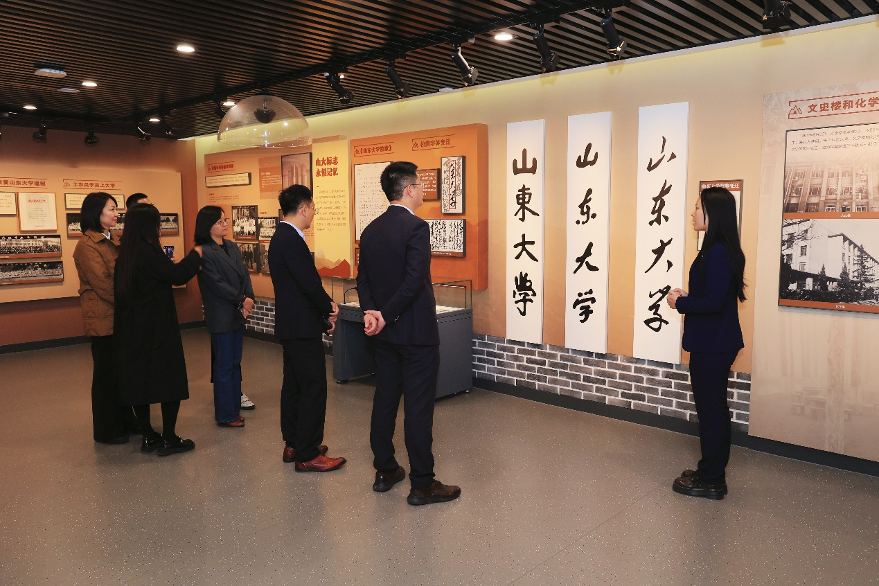 山东大学与平安人寿山东分公司签署校企合作协议,开启校企协同育人新篇章