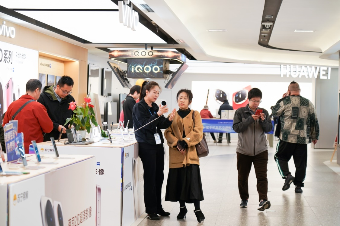 手机增长63%!苏宁易购场景体验激活3C消费