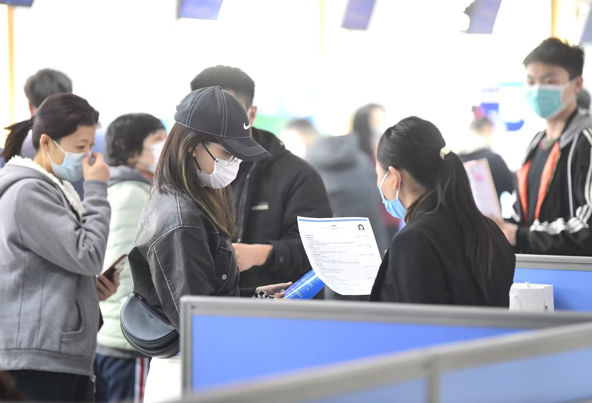 “十四五”时期山东多措并举推进高质量就业 城镇新增就业608.93万人