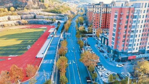 历下洪山路道路整治提升工程竣工