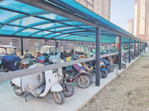 旧国标电动自行车禁售首日记者市场探访