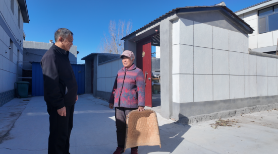 融媒·见证丨“小证”换“大证”，村民“让路”腾出乡村发展空间——于大娘搬新家