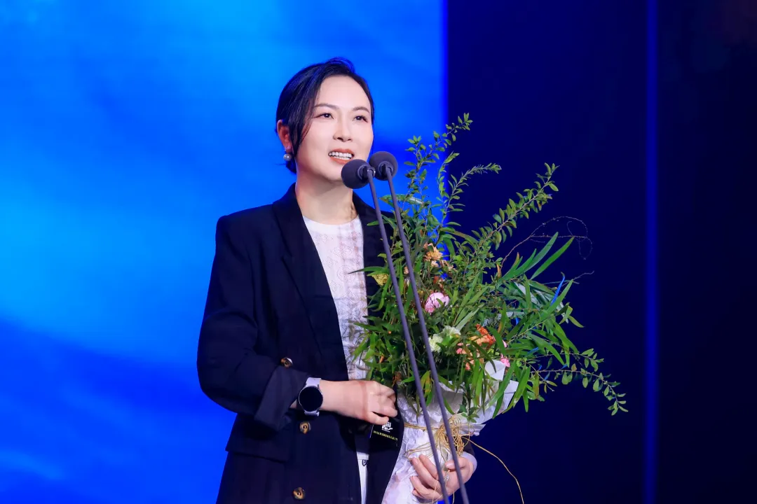 以公益为笔 完美公司在岁月长河中镌刻中华文脉传承的温暖印记