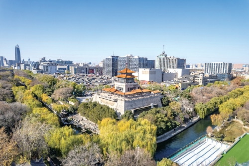 济南解放阁修缮一新