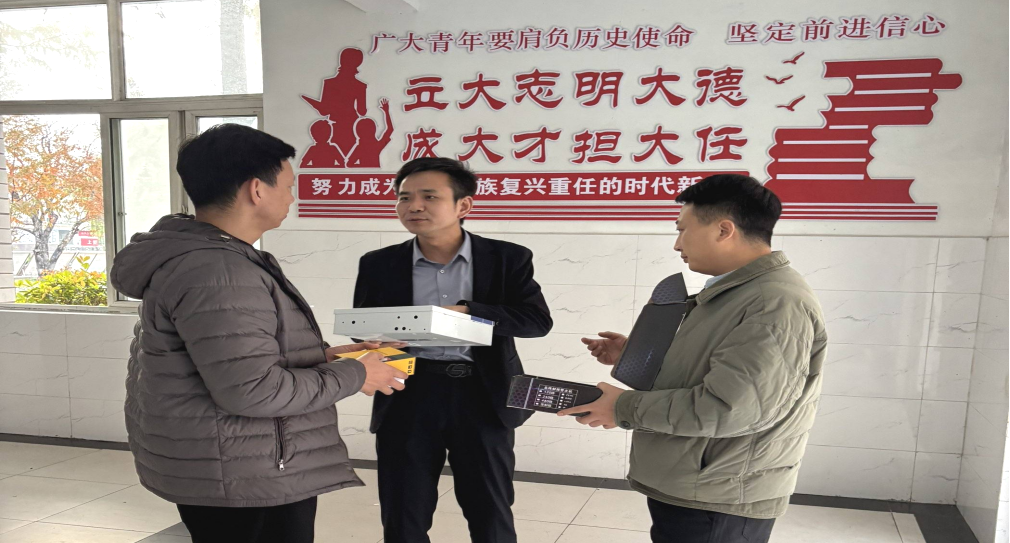 平安产险新泰支公司推进校园防霸凌活动