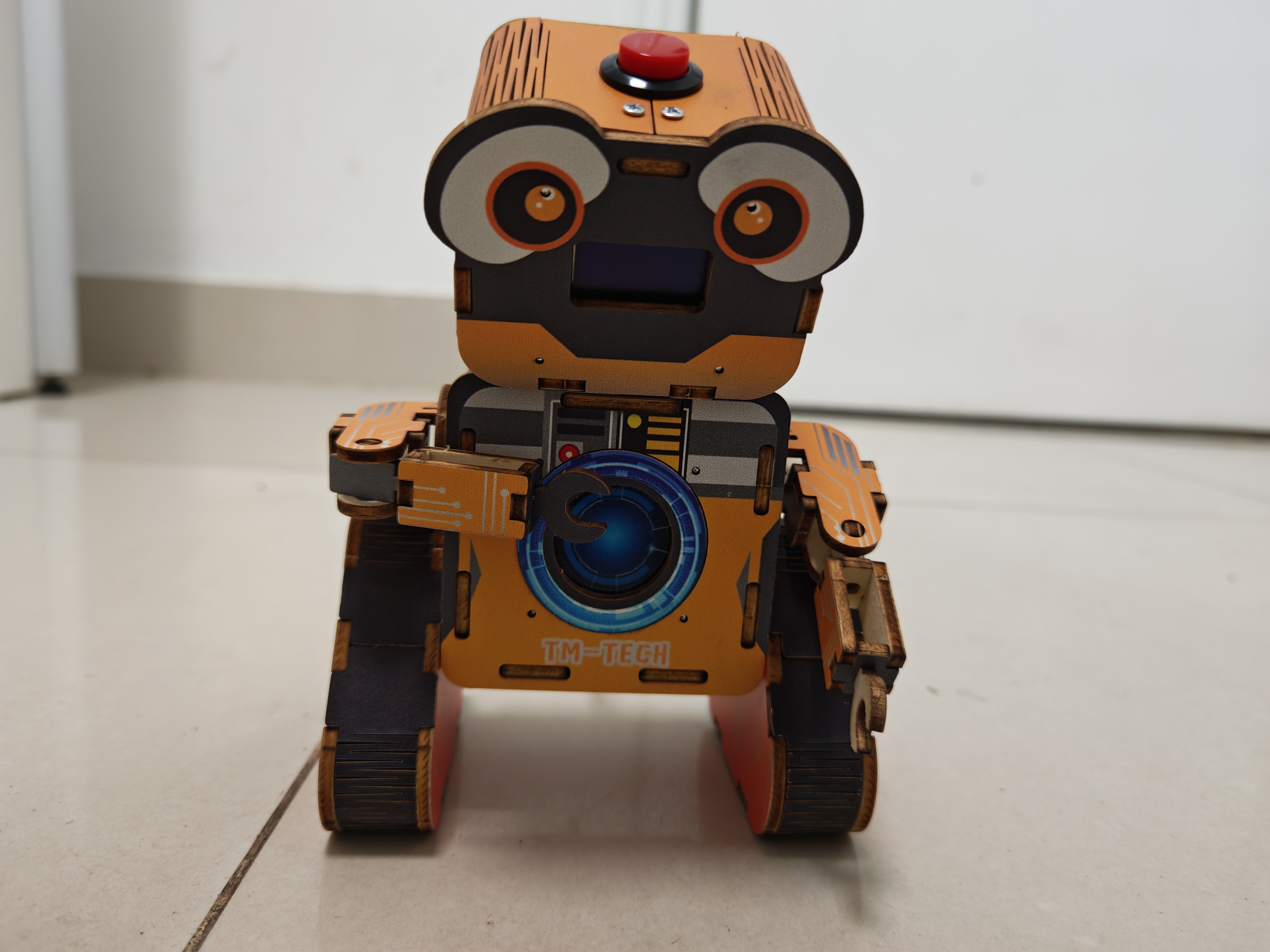 科技赋能成长，创意点亮童年 ——济南市历下区龙奥学校科技节活动