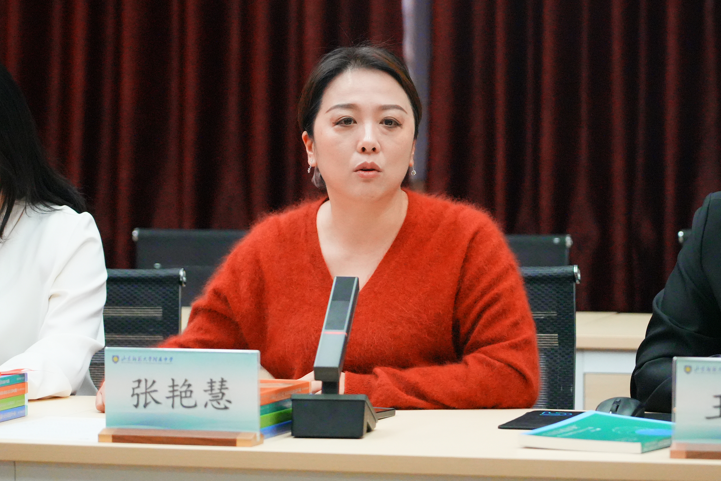 山东师大附中举行建校75周年丛书新书发布会暨“教育强国战略背景下教师发展标志性成果的构造与表达”座谈会