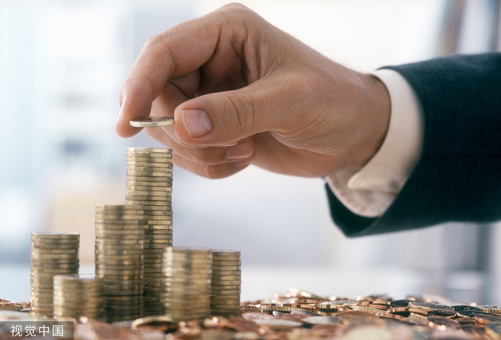 密集增资扩股 商业银行年底加快“补血”