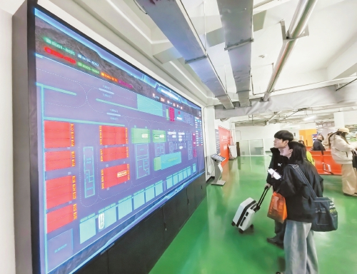 山东省首个网约车智行服务系统 “e站通”在济南启用