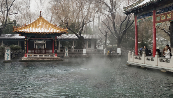 济南继续发布大风蓝色预警 周末降温，最低温-6℃