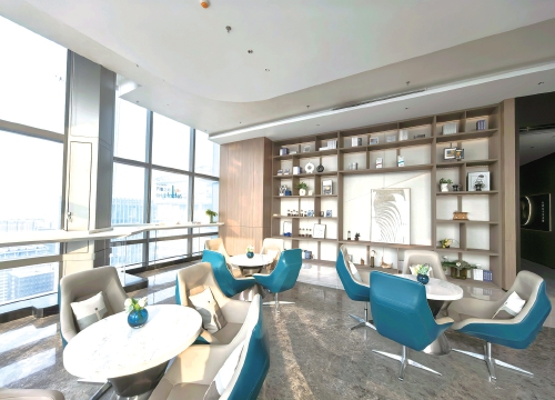 走进“济南第一高”探访“塔尖会客厅”