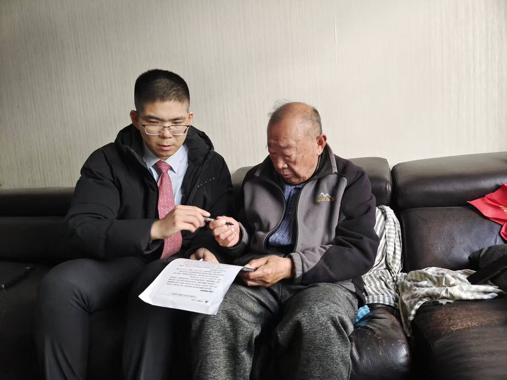 温暖上门服务，彰显责任担当