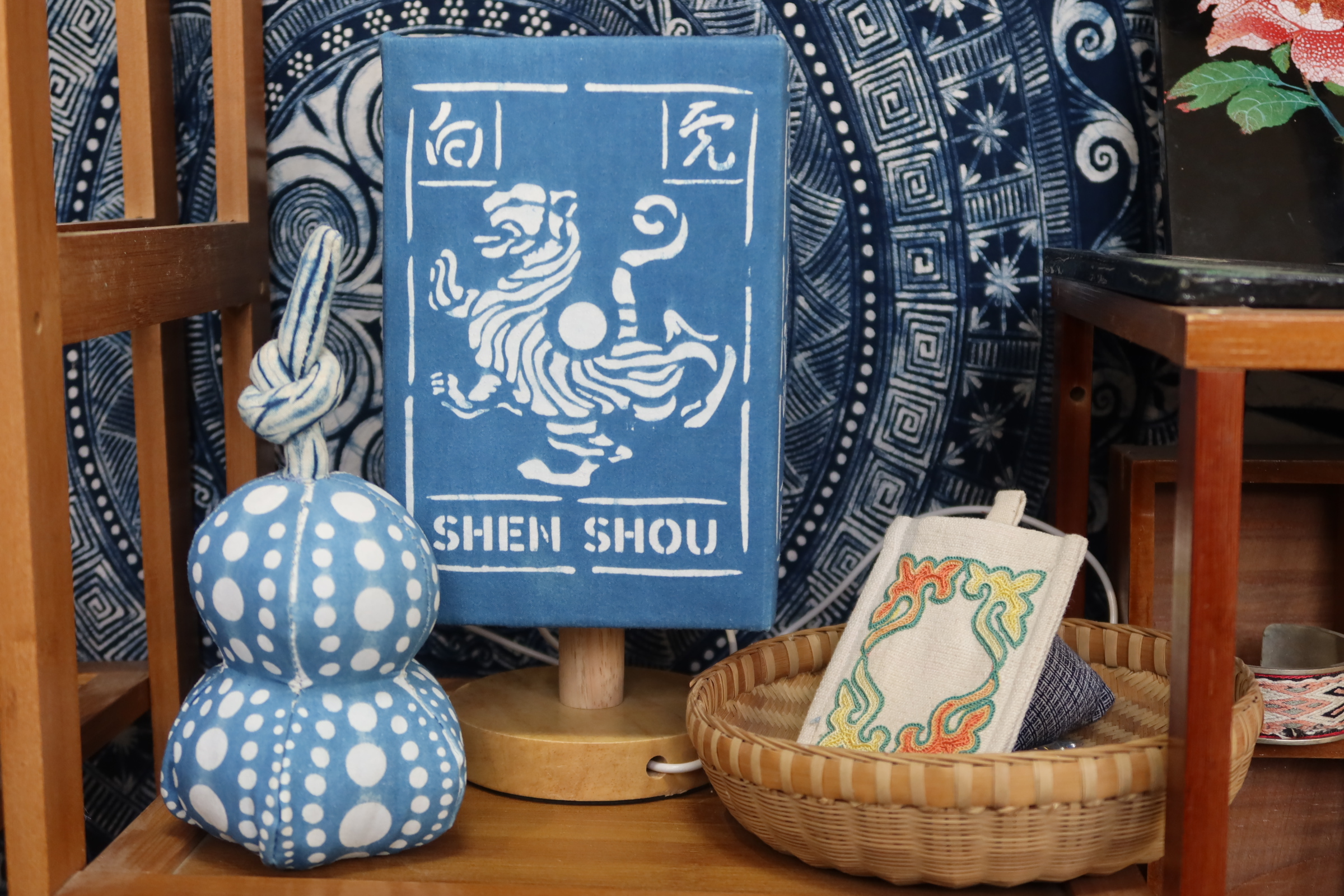 融媒·画像丨北京白领，回乡“染”出春天——靛蓝色的事业