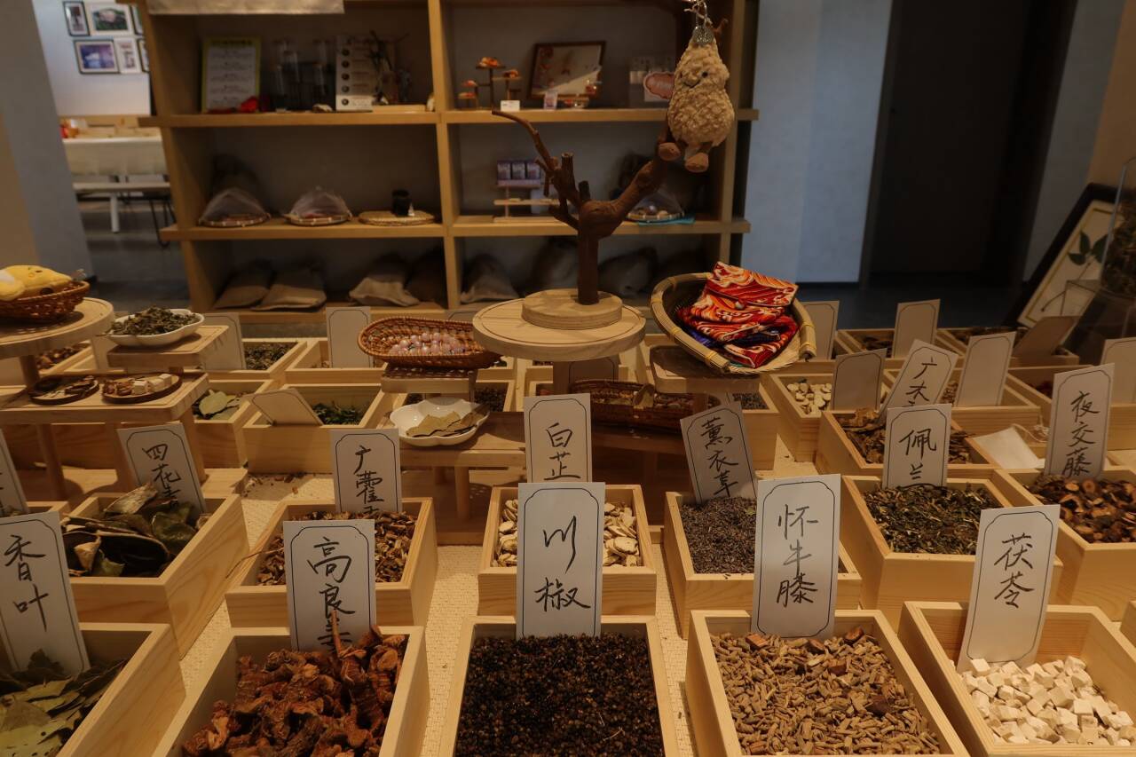 融媒·先锋｜联村共富记——一块田，一块甜