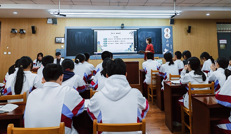 济南二中：当诗词经典遇上趣味闯关 这场班级比拼燃爆语文课堂