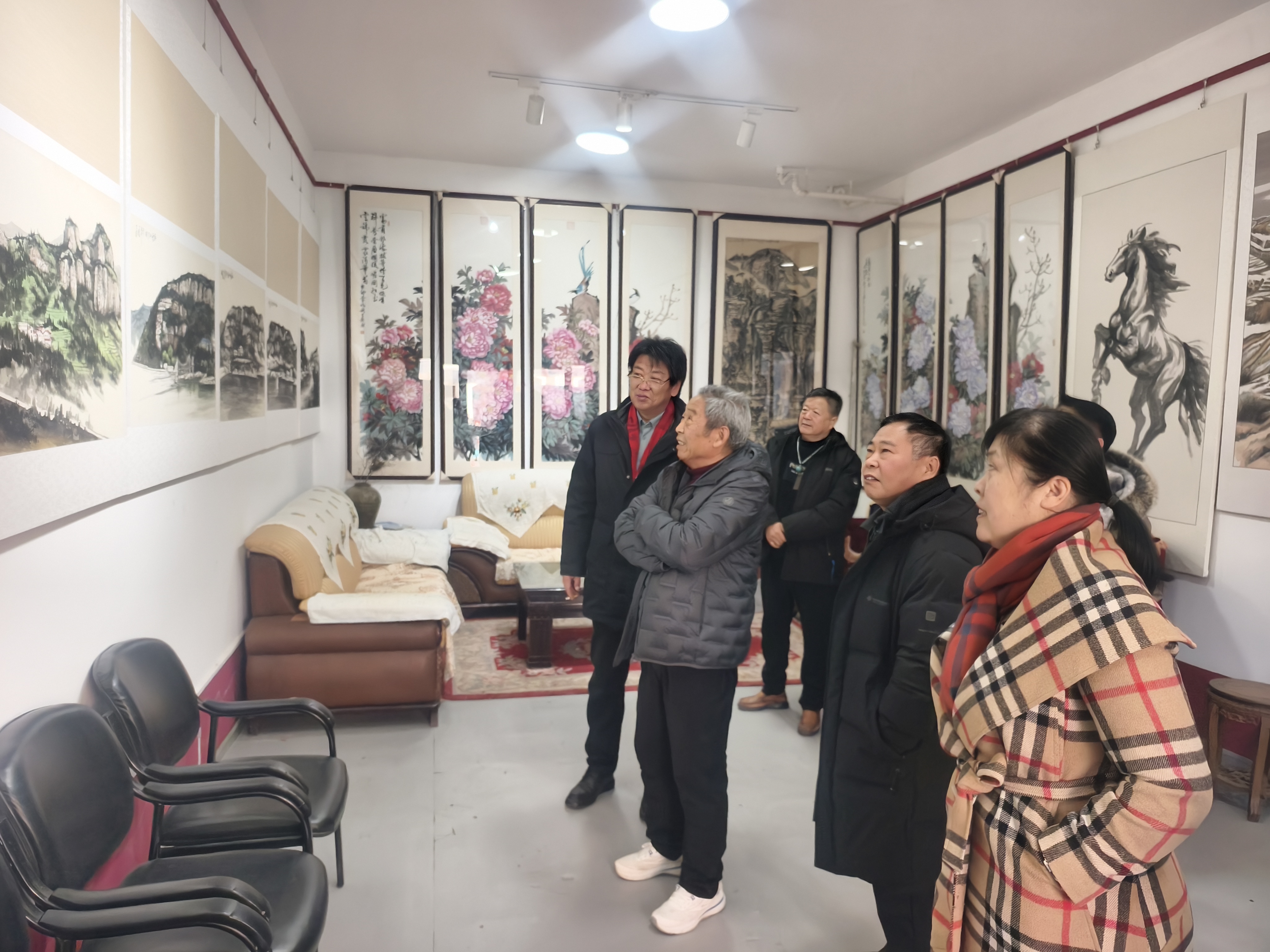 “迎新春”主题书画展在南部山区开展
