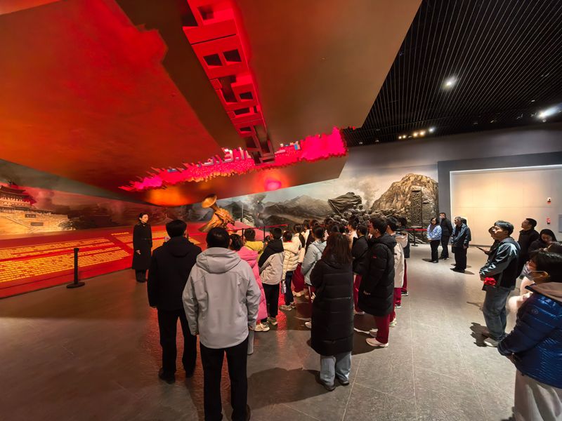 红色研学路 思政一体化 ——济南二中携手大中小学打造行走课堂