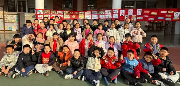 “绳”采飞扬，冬日最暖的光芒 ——济南市制锦市小学一年级二班跳绳挑战赛