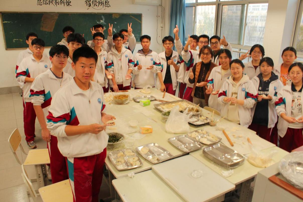 凝心聚力，温暖前行——记2024级14班的成长与共融