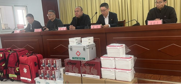 平安产险德州中心支公司“医疗下乡”党建活动助力武城乡村振兴