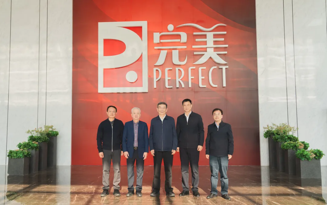 黄宁生赴完美公司调研工会工作