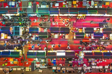 Ночные рынки Китая расширяют границы, предлагая рабочие места